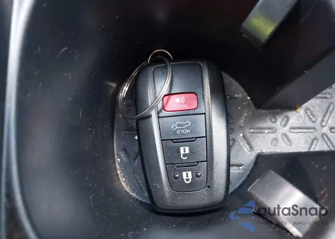 2019 Toyota Rav4 Xle from USA, damaged, VIN JTMW1RFV7KD013208